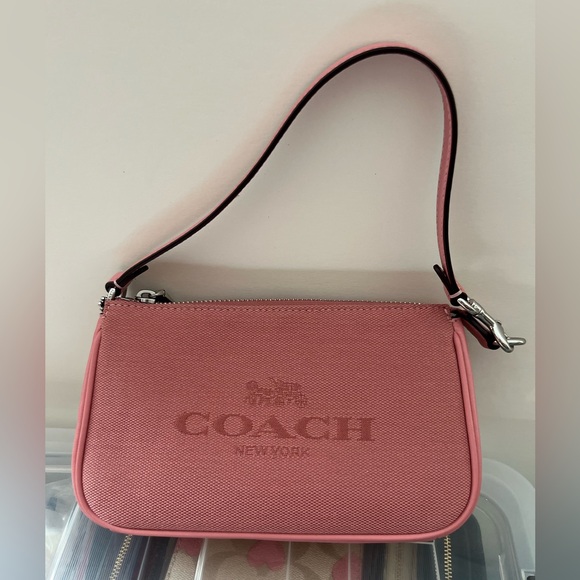 NWT Coach Outlet Nolita 19 - Picture 6 of 9